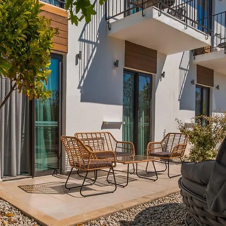 Jiva 5* Φετιγιέ